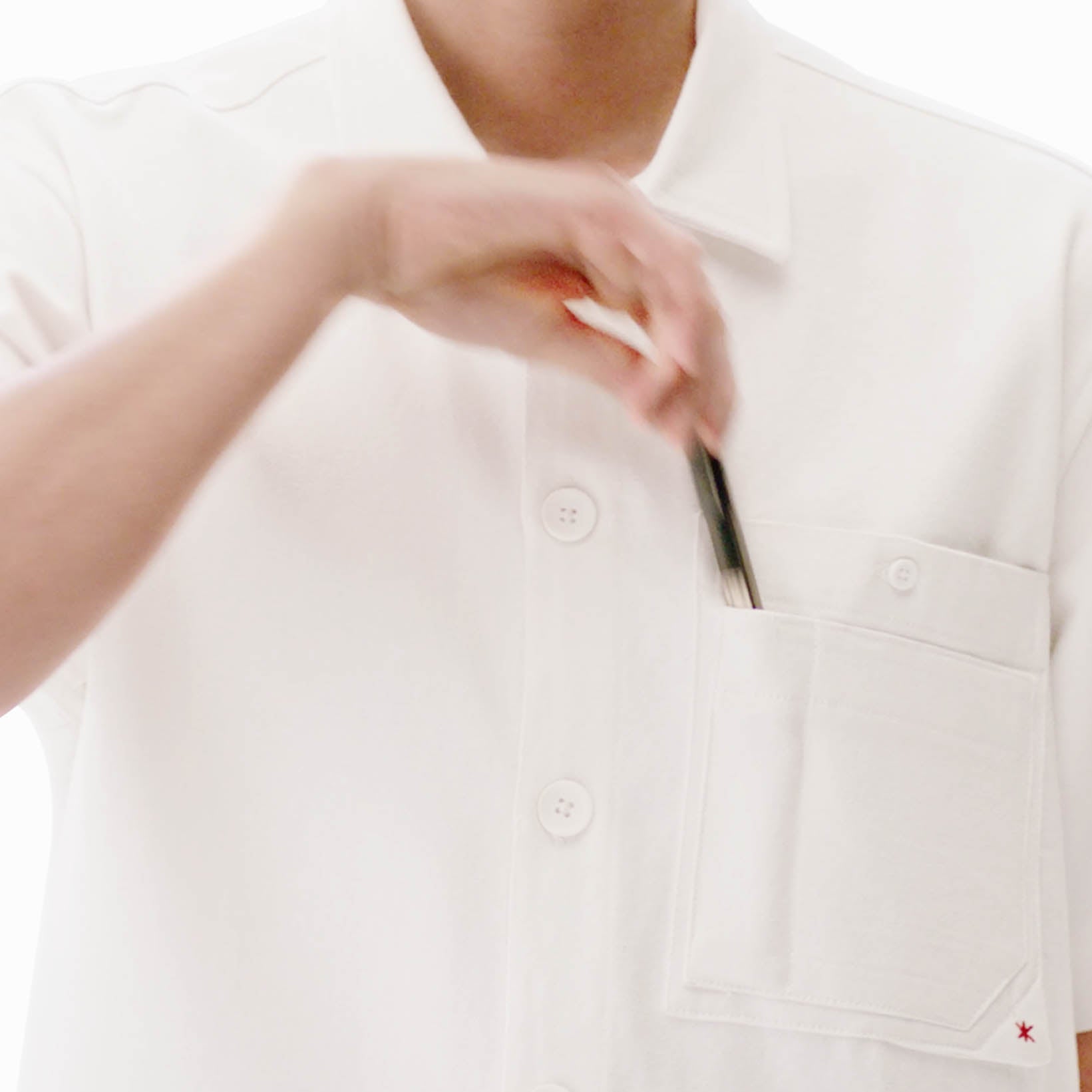 Ludic - Shirts - White