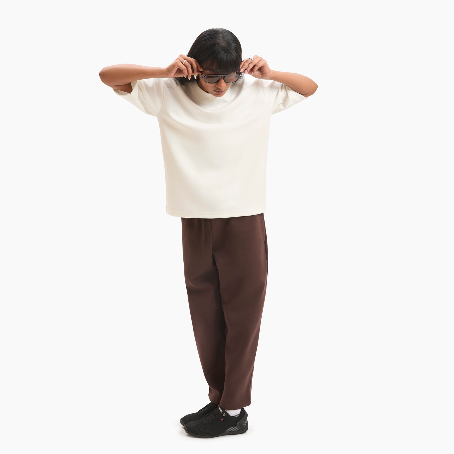 Female | Amy is 5’7 and wearing S