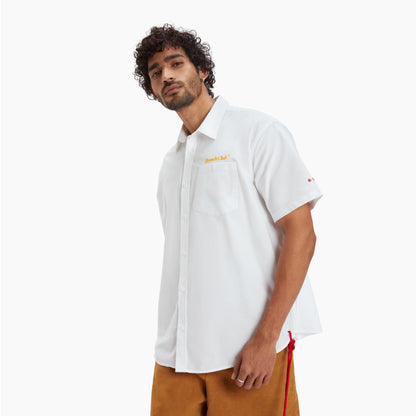 Male | Aagaz is 6'1" and wears Weekend Shirt in size L