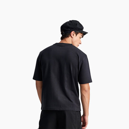 Ludic - T-Shirts - Black