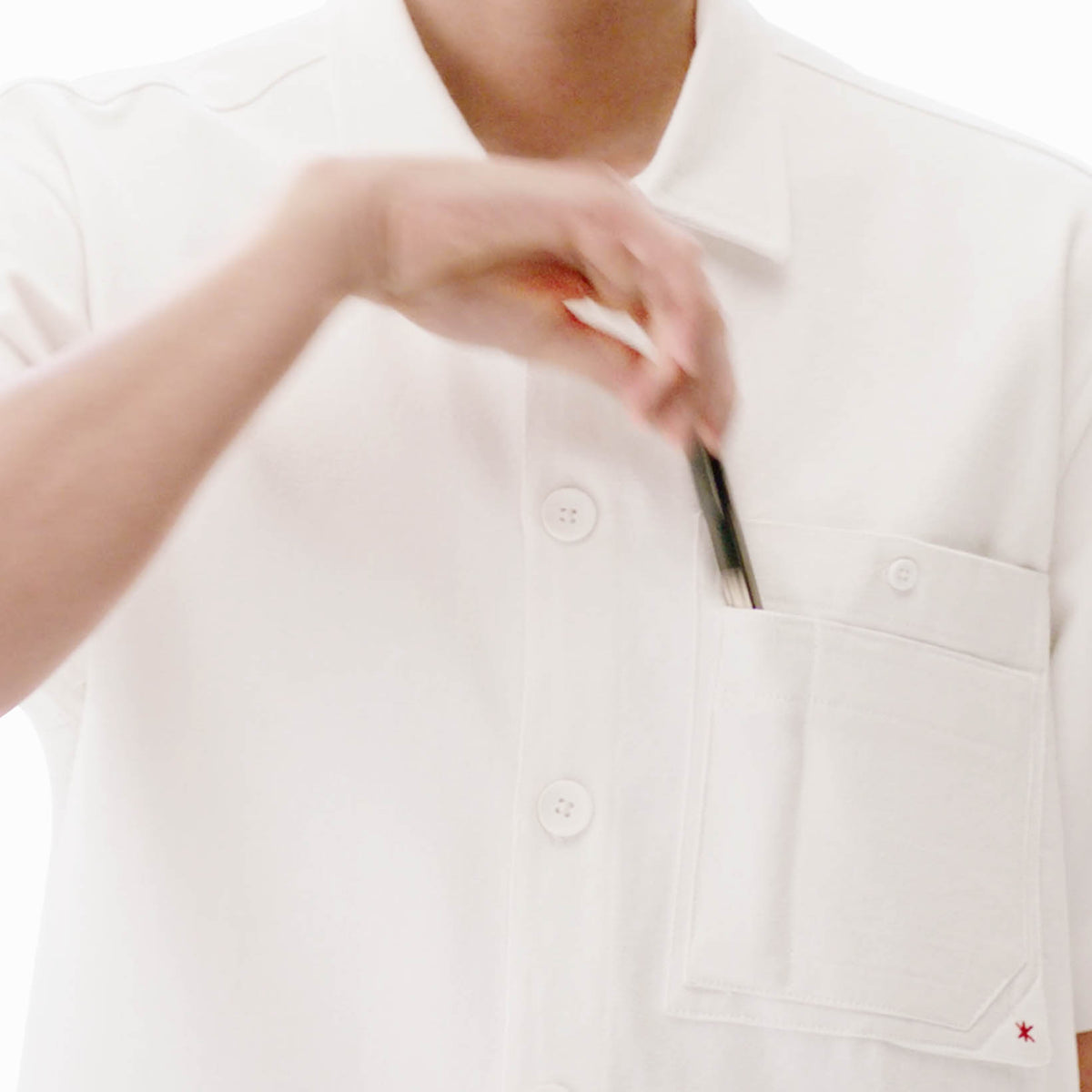 Ludic - Shirts - White