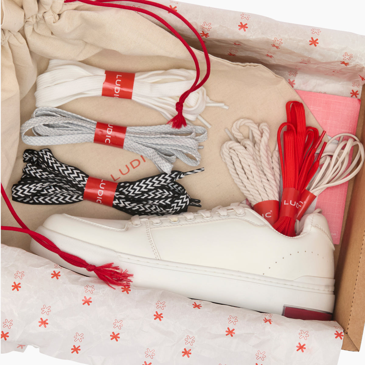 Ludic - Sneakers - White